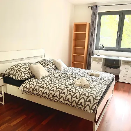 Centrum Park Apartment+ Διαμέρισμα Πράγα